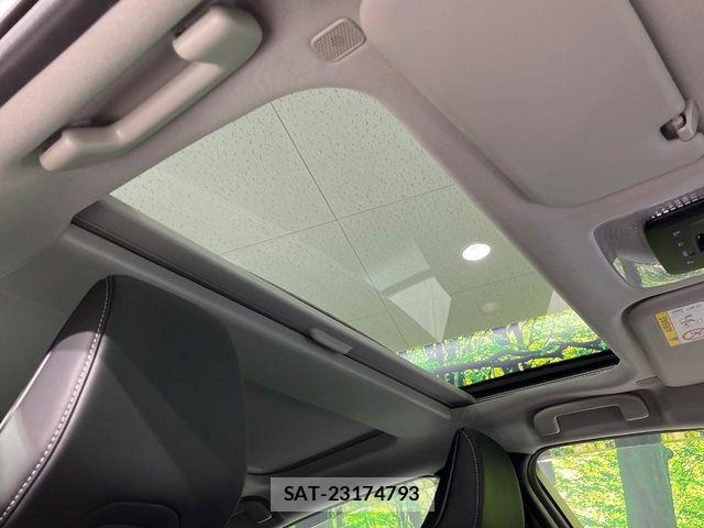 Toyota PRIUS 2023-10 6816677-2