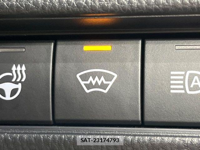 Toyota PRIUS 2023-10 6816677-5