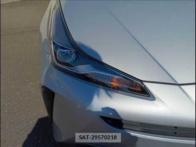 Toyota PRIUS 2019-03 6816685-5