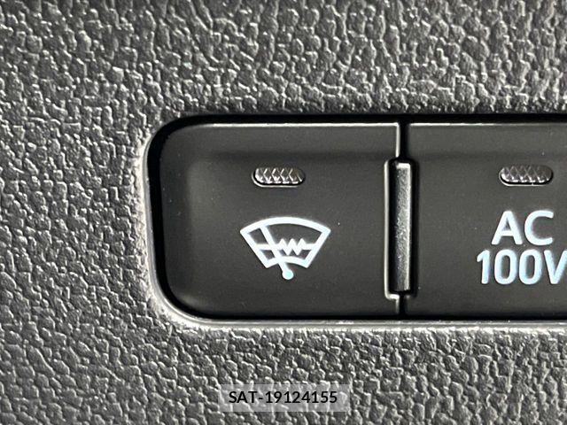 Toyota PRIUS 2021-05 6816683-5