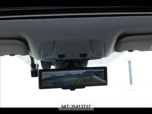 Toyota PRIUS 2018-10 6816686-25