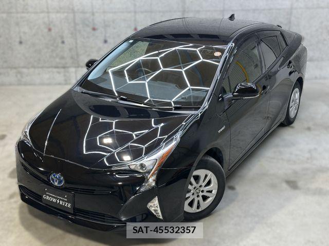 Toyota PRIUS 2016-07 6911494-12