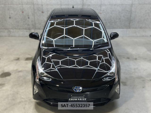 Toyota PRIUS 2016-07 6911494-13