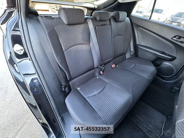 Toyota PRIUS 2016-07 6911494-8