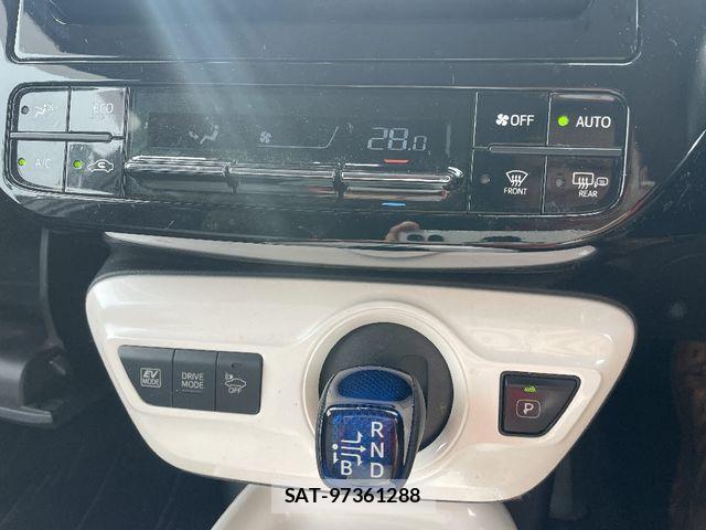 Toyota PRIUS 2016-05 6911489-9