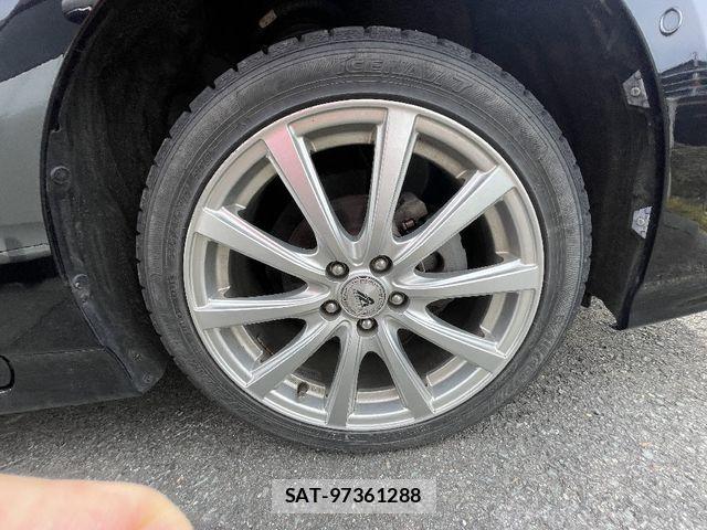 Toyota PRIUS 2016-05 6911489-19