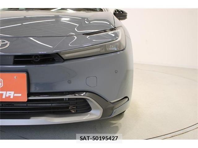 Toyota PRIUS 2023-10 6911481-13