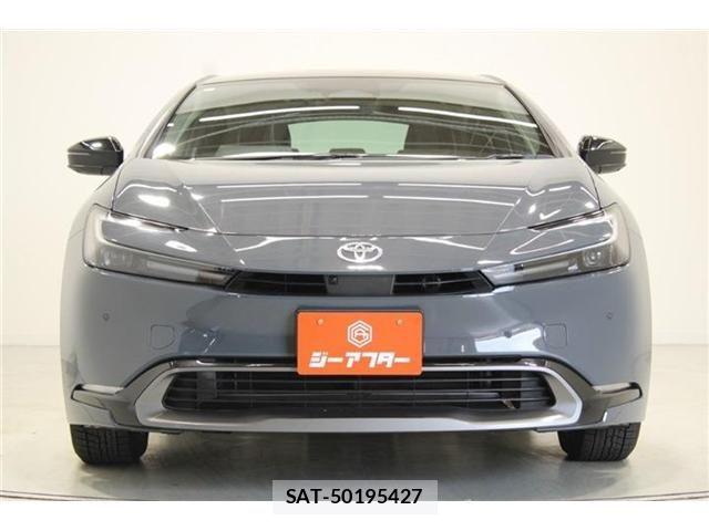 Toyota PRIUS 2023-10 6911481-6