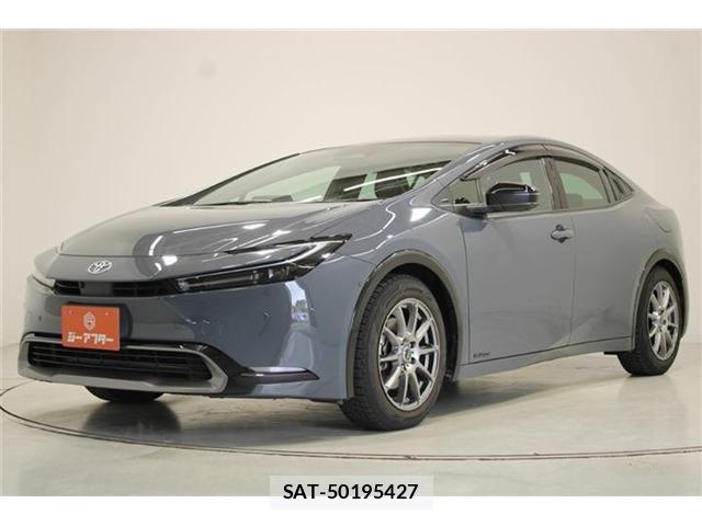 Toyota PRIUS 2023-10 6911481-7