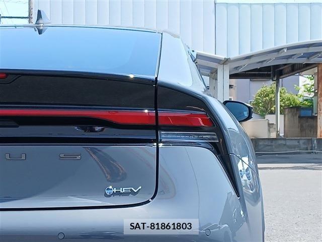 Toyota PRIUS 2023-03 6911484-12