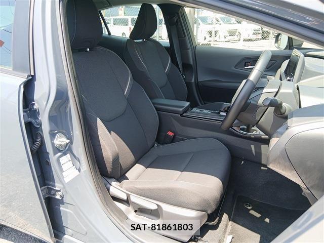 Toyota PRIUS 2023-03 6911484-14