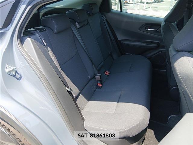 Toyota PRIUS 2023-03 6911484-15