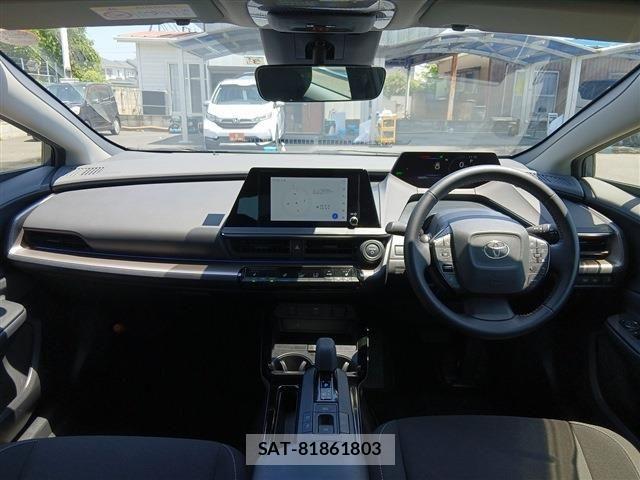 Toyota PRIUS 2023-03 6911484-16