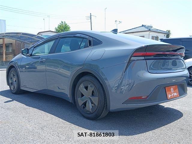 Toyota PRIUS 2023-03 6911484-22