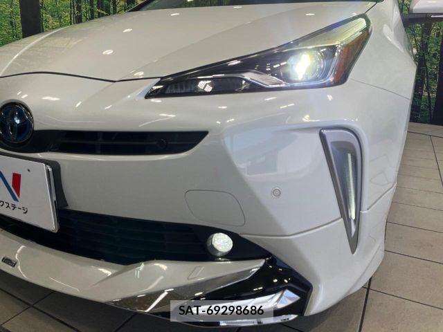 Toyota PRIUS 2019-12 6997429-11