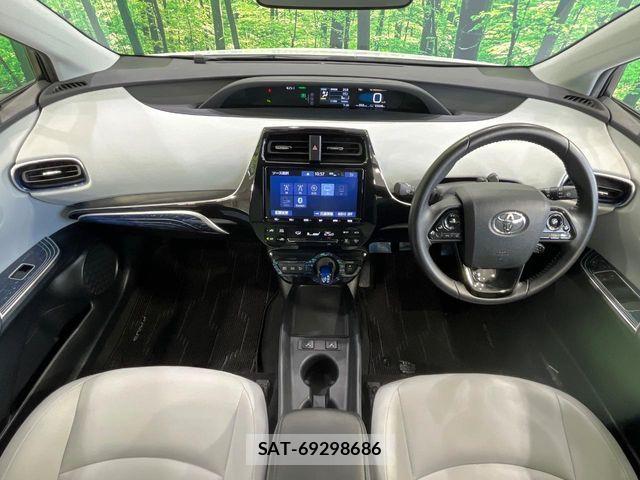 Toyota PRIUS 2019-12 6997429-1