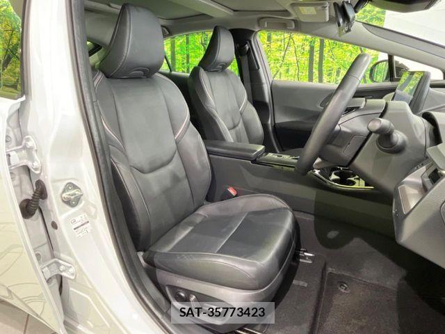 Toyota PRIUS 2023-11 6997422-8