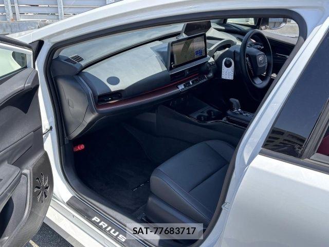 Toyota PRIUS 2024-09 6997427-7