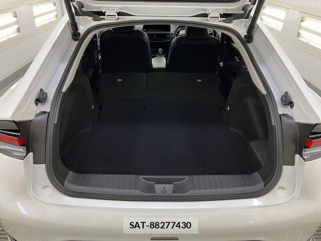 Toyota PRIUS 2023-09 7021300-12