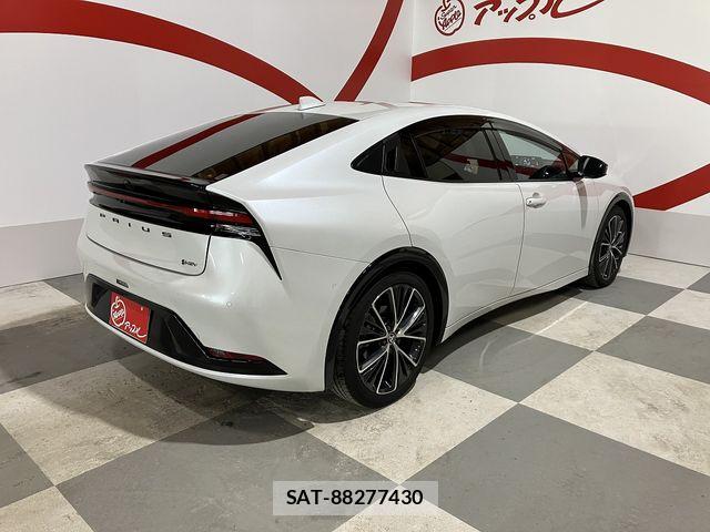 Toyota PRIUS 2023-09 7021300-25