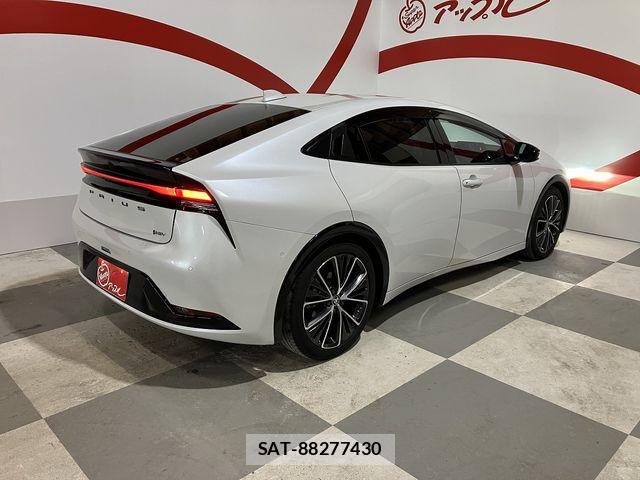 Toyota PRIUS 2023-09 7021300-26