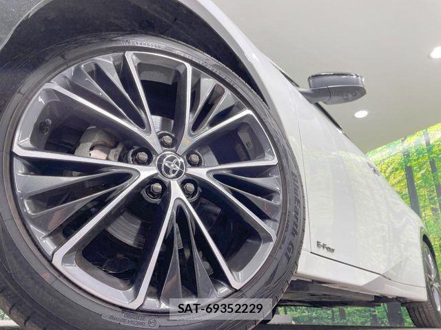 Toyota PRIUS 2024-01 7223877-15