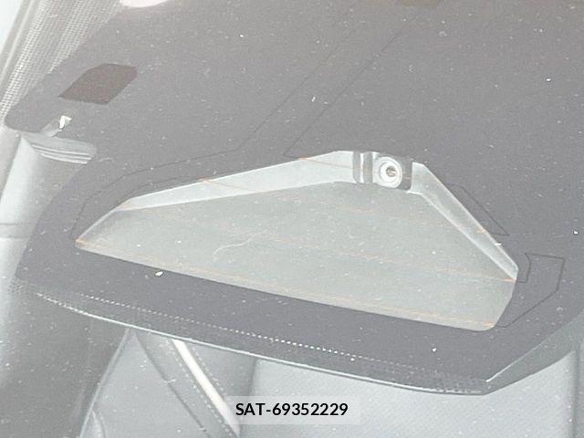 Toyota PRIUS 2024-01 7223877-6
