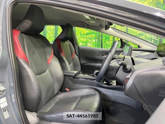 Toyota PRIUS 2023-04 7223873-9