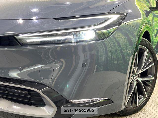 Toyota PRIUS 2023-04 7223873-12