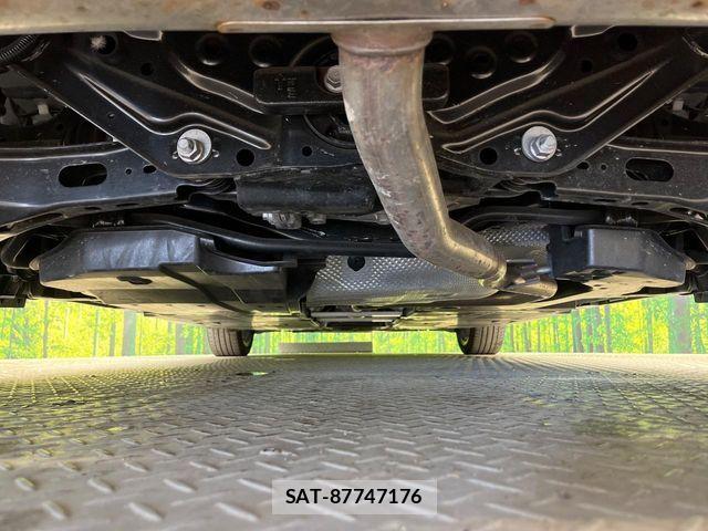 Toyota PRIUS 2023-12 7218417-18
