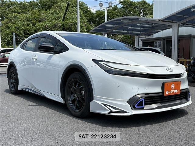 Toyota PRIUS 2023-04 7223875-19