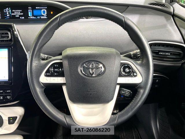 Toyota PRIUS 2016-10 7217273-11