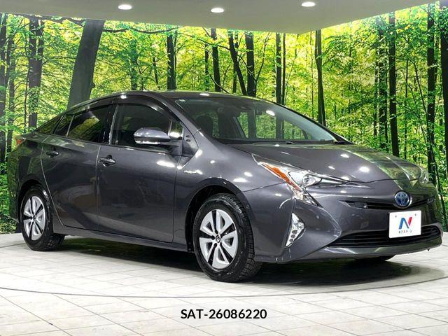 Toyota PRIUS 2016-10 7217273-16