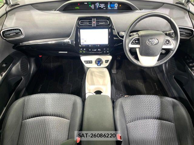 Toyota PRIUS 2016-10 7217273-2