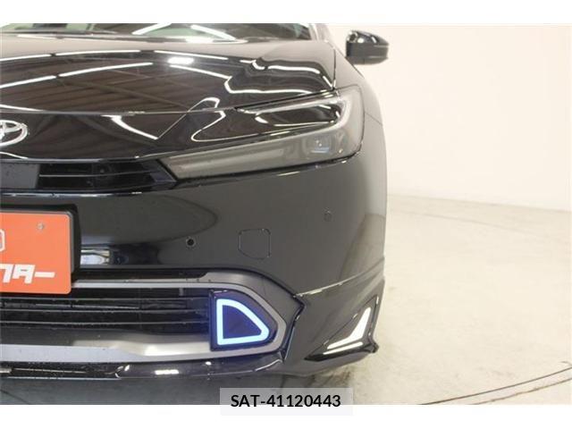 Toyota PRIUS 2023-04 7223880-13