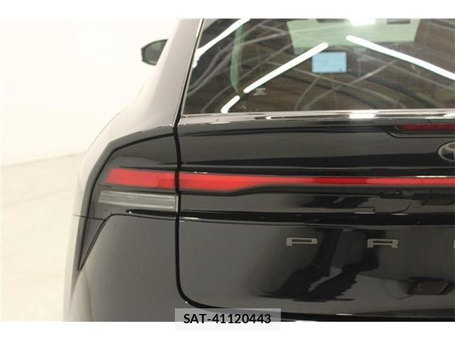 Toyota PRIUS 2023-04 7223880-18