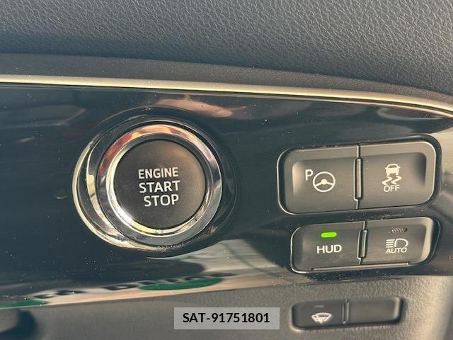 Toyota PRIUS 2019-06 7223867-23