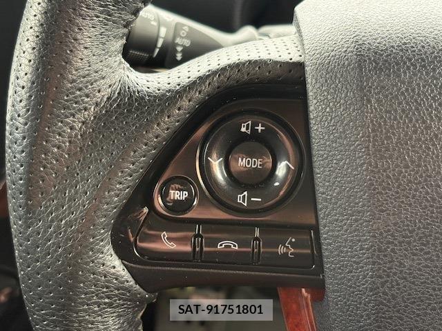 Toyota PRIUS 2019-06 7223867-27