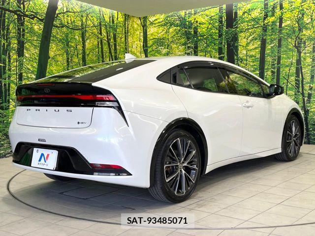 Toyota PRIUS 2024-03 7223879-16