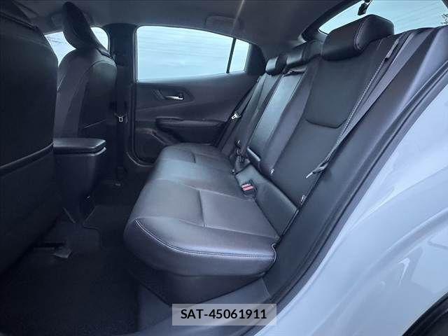 Toyota PRIUS 2023-07 7223882-17