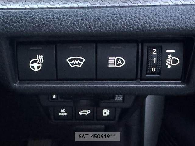 Toyota PRIUS 2023-07 7223882-23