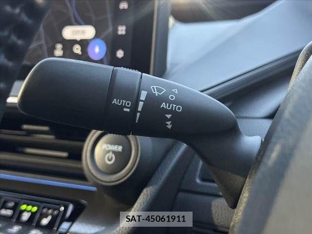Toyota PRIUS 2023-07 7223882-27