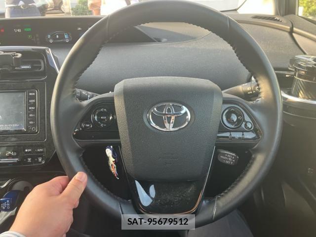 Toyota PRIUS 2022-12 7223874-14