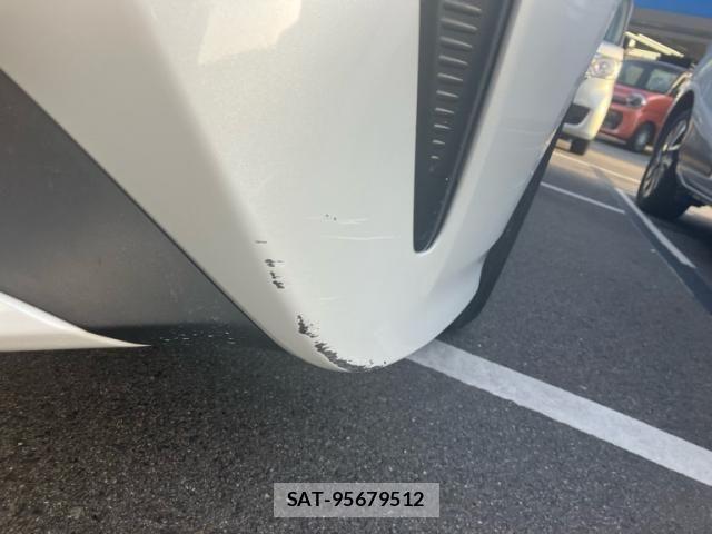 Toyota PRIUS 2022-12 7223874-3