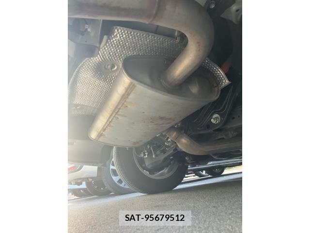 Toyota PRIUS 2022-12 7223874-6