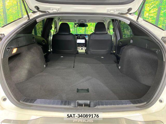 Toyota PRIUS 2016-03 7223863-11