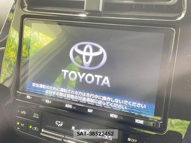 Toyota PRIUS 2019-11 7223866-3