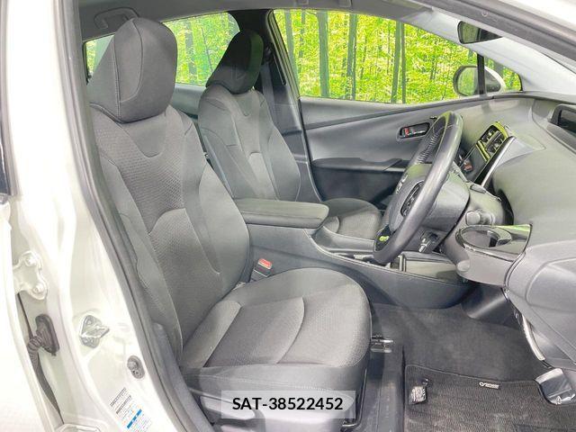 Toyota PRIUS 2019-11 7223866-8