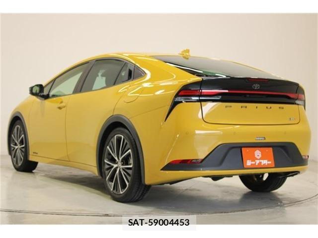 Toyota PRIUS 2023-07 7223878-9