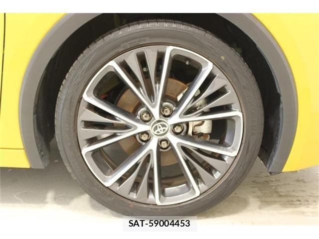 Toyota PRIUS 2023-07 7223878-21